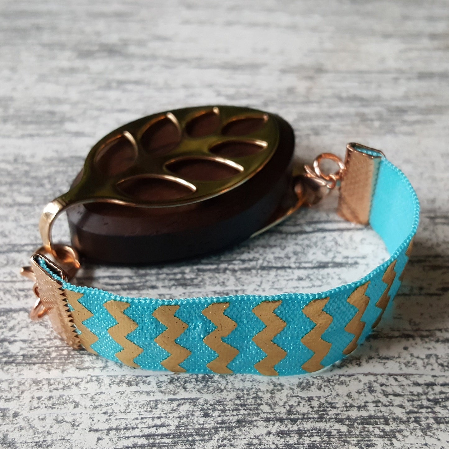 Aqua Chevron Elastic Bracelet - Bellabeat Leaf and Ivy